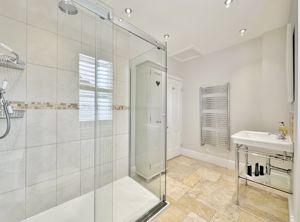 Photo 31- click for photo gallery